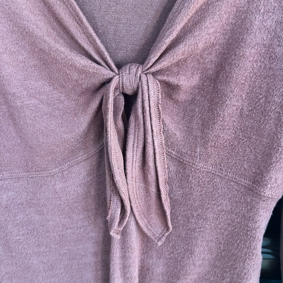 Abercrombie & Fitch soft and cozy bodysuit sweater - Picture 3 of 4